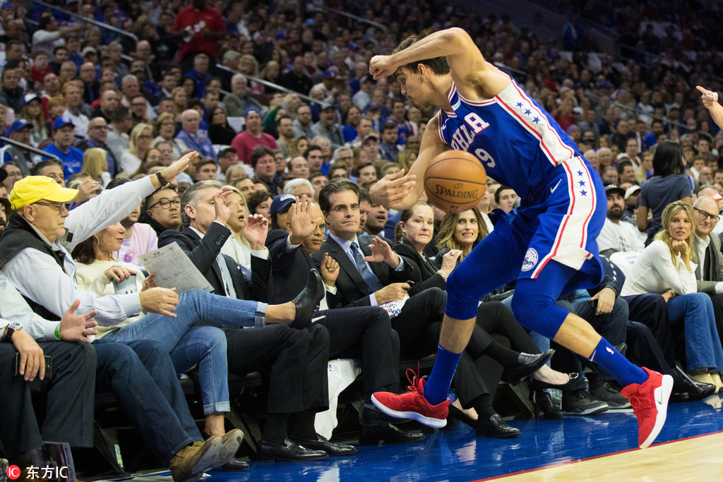 U8国际- 布莱顿训练开放日，国际比赛日远射贴柱引欢呼，欧冠在即，身体对抗强度拉满