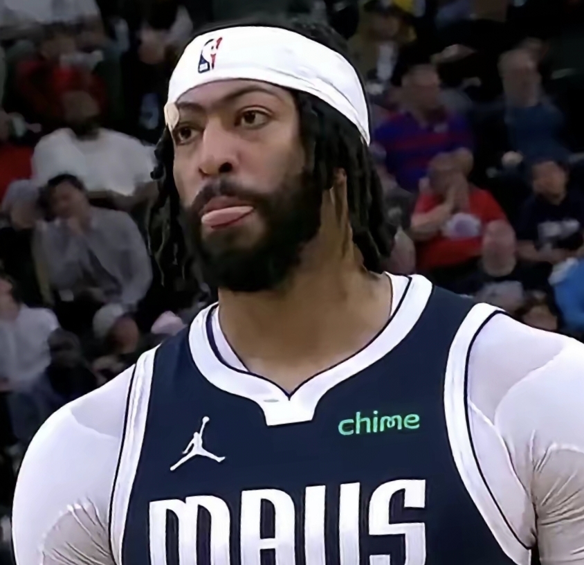 U8国际-包含浓眉哥迎来五赛季高光表现，加拿大队球迷沸腾！的词条